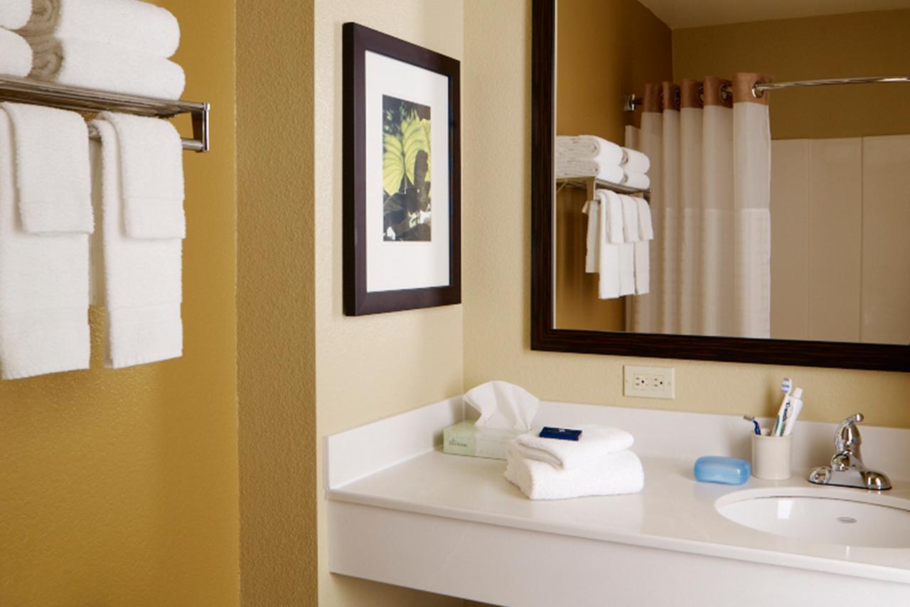Extended Stay America Select Suites - Greensboro - Wendover Ave - Big Tree Way Exterior foto